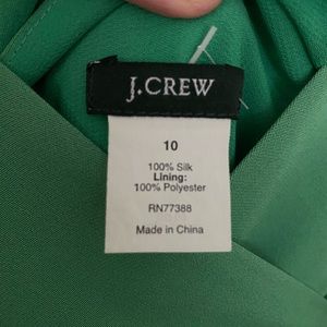 J.Crew size 10 green cocktail dress. Goes to the knees and has a great flow.